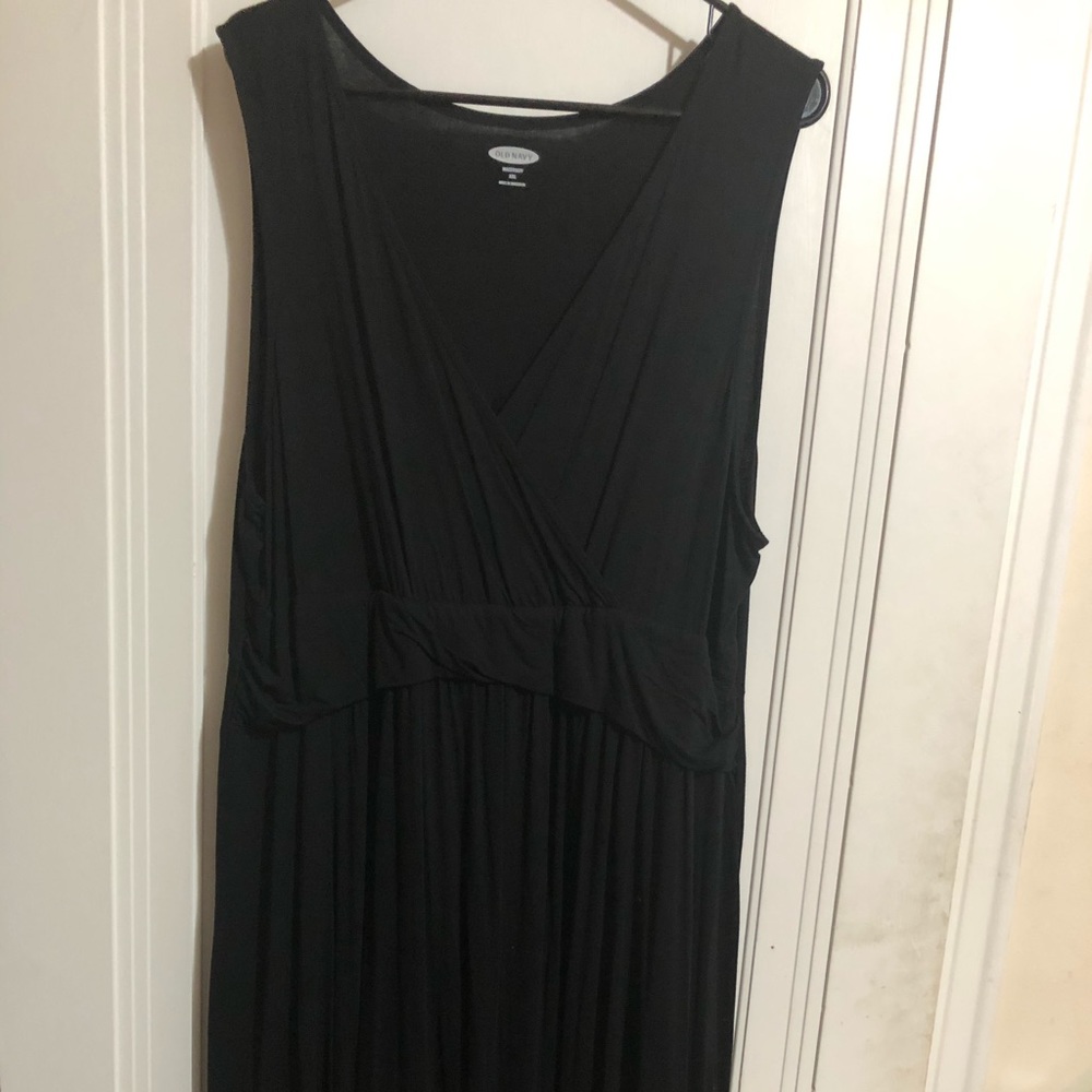 OLD NAVY MATERNITY DRESS 2X black
